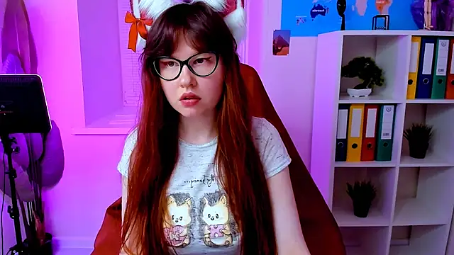 CarolGiggly online show from 5, 10, 2025