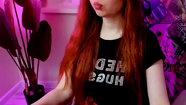 Snapshot of CarolGiggly chatting on 26, 2, 2026 CarolGiggly online show from 26, 2, 2026