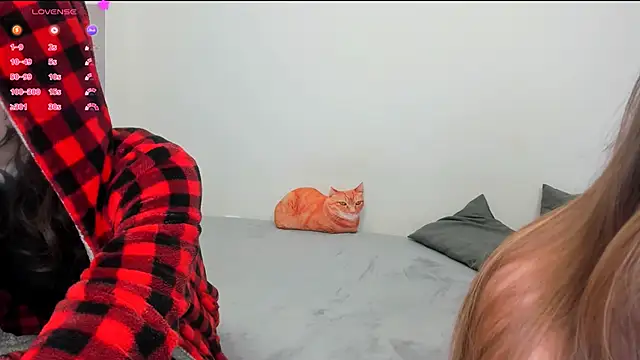 Snapshot of ravenousbiter chatting on 6, 2, 2025 ravenousbiter online show from 6, 2, 2025