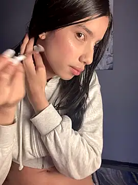 Praga Pink online show from 18, 12, 2025