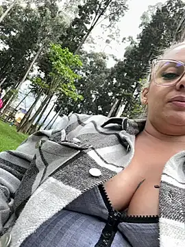 Aligoldbottom online show from 7, 12, 2024