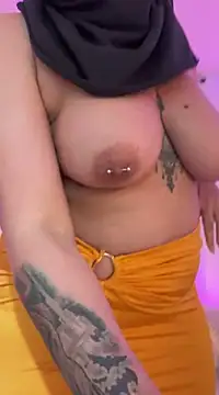 Aligoldbottom online show from 18, 3, 2025