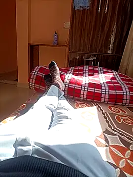 Snapshot of RRahullove69 chatting on 19, 11, 2025 RRahullove69 online show from 19, 11, 2025