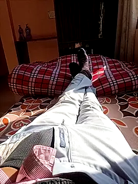 Snapshot of RRahullove69 chatting on 17, 12, 2025 RRahullove69 online show from 17, 12, 2025