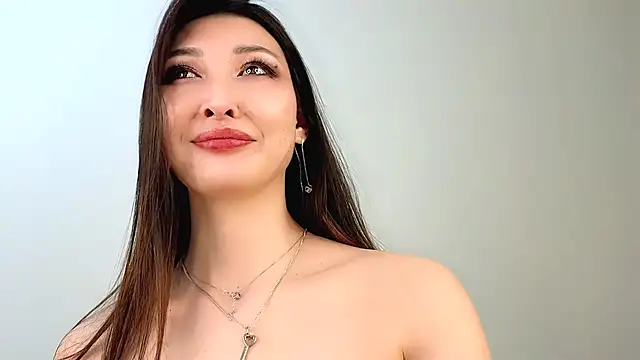 Snapshot of honey_yani chatting on 4, 12, 2025 honey yani online show from 4, 12, 2025