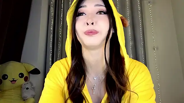 Snapshot of honey_yani chatting on 7, 2, 2026 honey yani online show from 7, 2, 2026