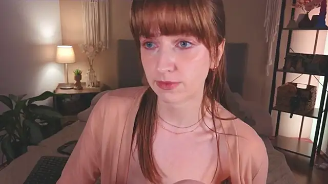 Snapshot of dearmoa chatting on 4, 4, 2026 dearmoa online show from 4, 4, 2026