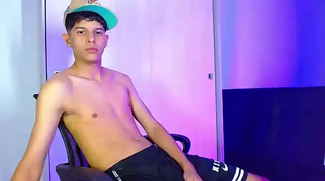 LiamGadiell online show from 19, 12, 2024