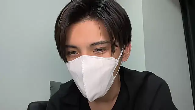 Snapshot of Lio_kun chatting on 17, 12, 2024 Lio kun online show from 17, 12, 2024