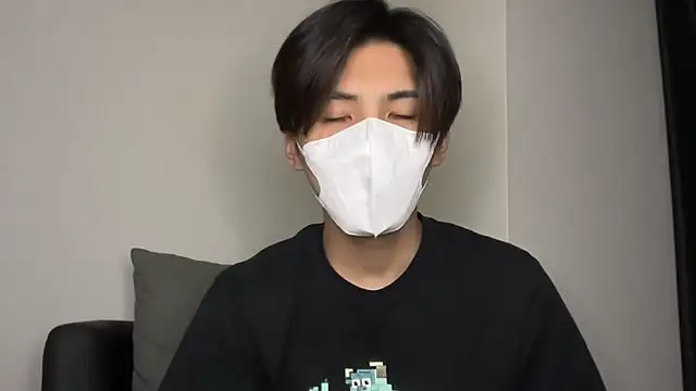 Snapshot of Lio_kun chatting on 5, 1, 2025 Lio kun online show from 5, 1, 2025