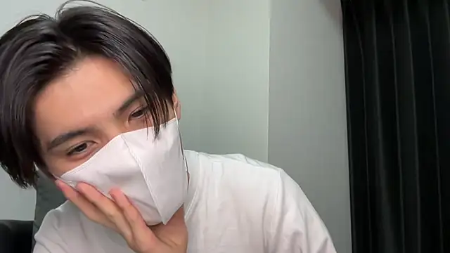 Snapshot of Lio_kun chatting on 7, 3, 2025 Lio kun online show from 7, 3, 2025