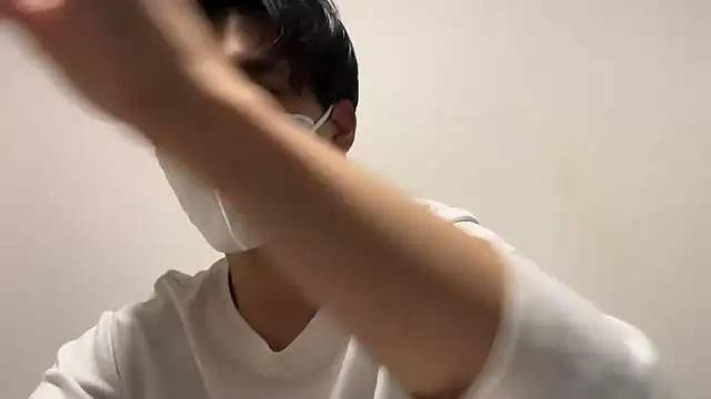 Snapshot of Lio_kun chatting on 27, 10, 2025 Lio kun online show from 27, 10, 2025