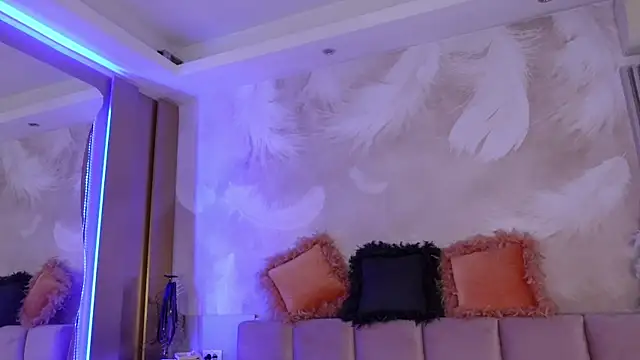 JullyBlair online show from 3, 8, 2026