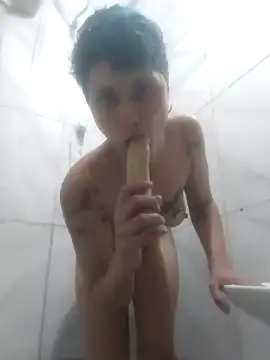 Snapshot of Luci_foxx chatting on 28, 9, 2025 Luci foxx online show from 28, 9, 2025