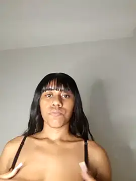 Snapshot of India_grelo_grande chatting on 9, 1, 2025 India grelo grande online show from 9, 1, 2025