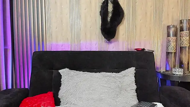 AdeleMourfg online show from 6, 11, 2025