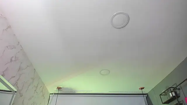 Snapshot of MAGIC_SOFI chatting on 16, 10, 2025 MAGIC SOFI online show from 16, 10, 2025