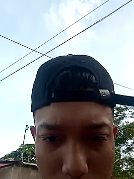 tayson  online show from 19, 10, 2025