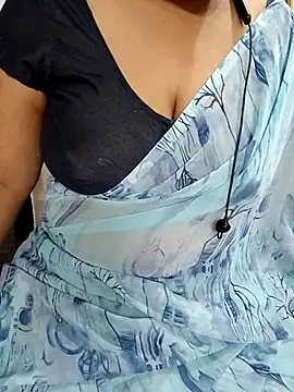 Snapshot of Yours_Radika chatting on 1, 3, 2025 Yours Radika online show from 1, 3, 2025