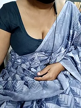 Snapshot of Yours_Radika chatting on 3, 3, 2025 Yours Radika online show from 3, 3, 2025