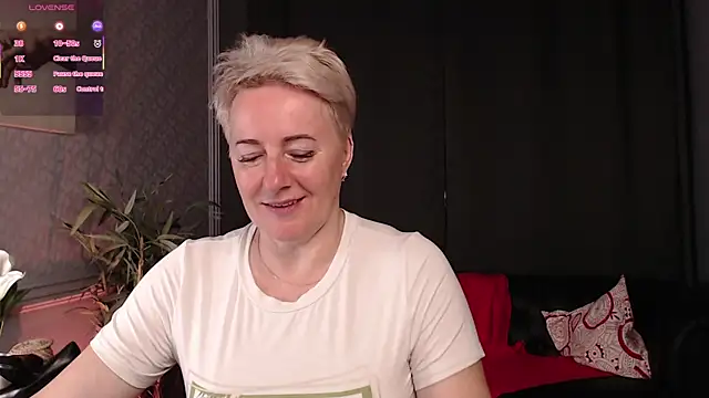 Nika Smit online show from 10, 7, 2026