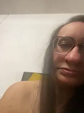 Snapshot of gloria7v05 chatting on 28, 6, 2026 gloria7v05 online show from 28, 6, 2026