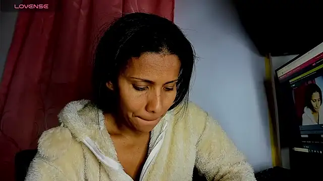 Snapshot of Nenita_Hot_ chatting on 10, 9, 2025 Nenita Hot online show from 10, 9, 2025