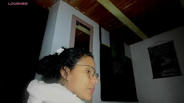 Snapshot of Nenita_Hot_ chatting on 29, 9, 2025 Nenita Hot online show from 29, 9, 2025