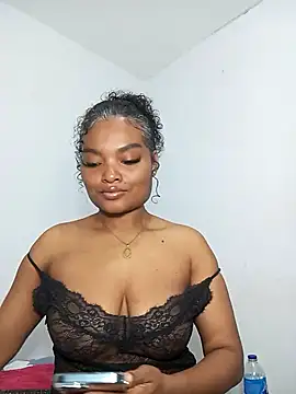 gianna smith online show from 10, 4, 2026