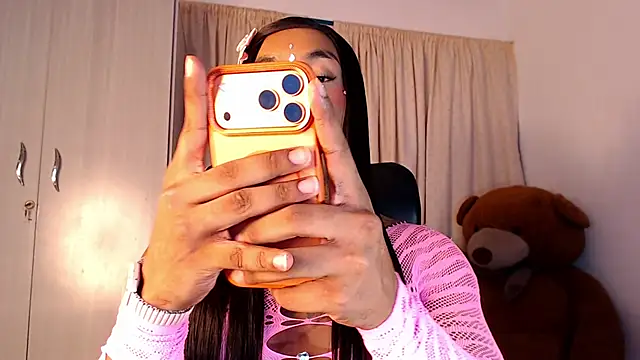 Snapshot of mistressbigcock777 chatting on 26, 5, 2026 mistressbigcock777 online show from 26, 5, 2026