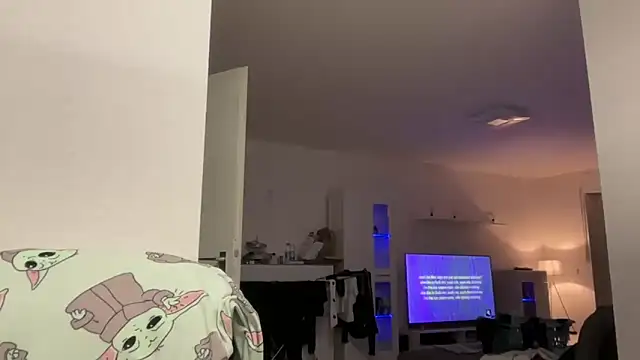 Snapshot of EmilyWi_ chatting on 25, 1, 2025 EmilyWi online show from 25, 1, 2025