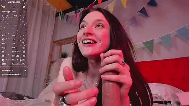 J Hunter  online show from 2, 3, 2025