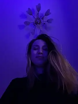 Snapshot of Emily_the_temptress_ chatting on 28, 12, 2024 Emily the temptress online show from 28, 12, 2024