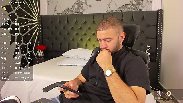 MaximusDick1  online show from 1, 6, 2026