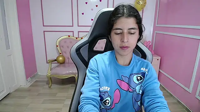 Snapshot of Bela_t_ chatting on 15, 1, 2025 Bela t online show from 15, 1, 2025