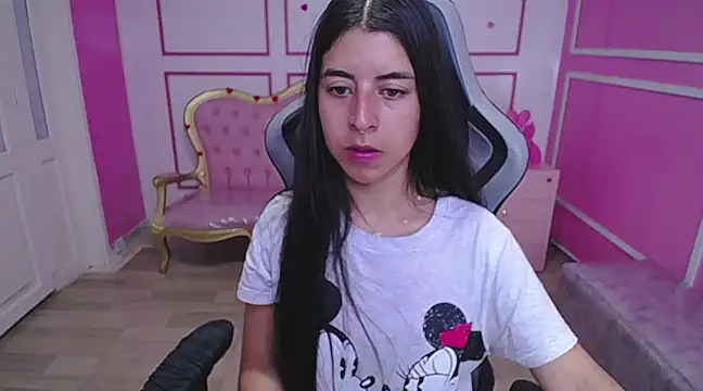 Snapshot of Bela_t_ chatting on 5, 2, 2025 Bela t online show from 5, 2, 2025