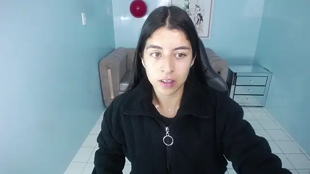 Snapshot of Bela_t_ chatting on 7, 3, 2025 Bela t online show from 7, 3, 2025