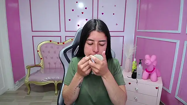 Snapshot of Bela_t_ chatting on 15, 3, 2025 Bela t online show from 15, 3, 2025