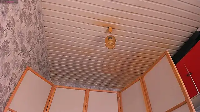 the perfectgirl online show from 10, 3, 2025