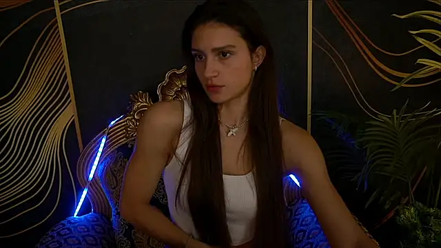 ValeryRoyale online show from 1, 2, 2025