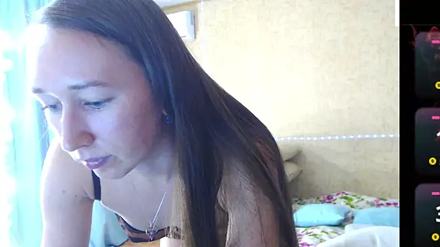 Snapshot of --Model--2 chatting on 9, 3, 2025 --Model--2 online show from 9, 3, 2025