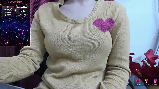 Snapshot of Reika_01 chatting on 2, 12, 2025 Reika 01 online show from 2, 12, 2025