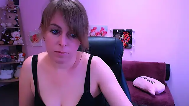 Hot Milady online show from 11, 3, 2026