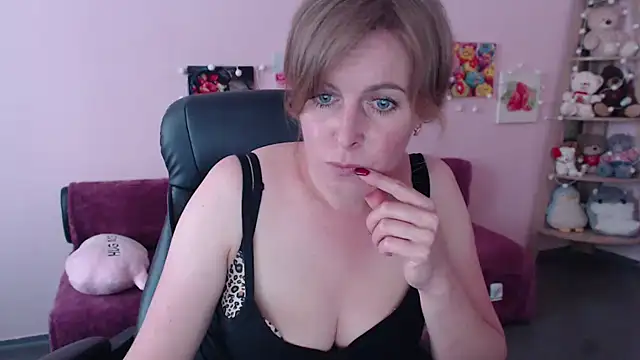 Hot Milady online show from 22, 5, 2026