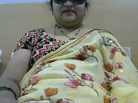 Snapshot of Naughty_Nityaa chatting on 10, 1, 2025 Naughty Nityaa online show from 10, 1, 2025