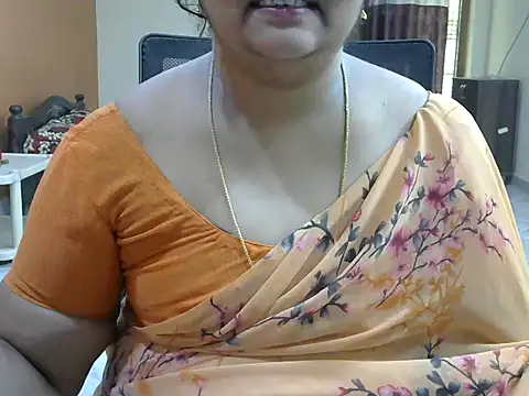 Snapshot of Naughty_Nityaa chatting on 19, 2, 2025 Naughty Nityaa online show from 19, 2, 2025