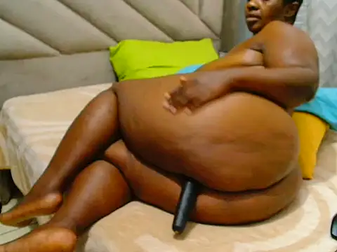 Hips2seyy86 online show from 13, 2, 2026