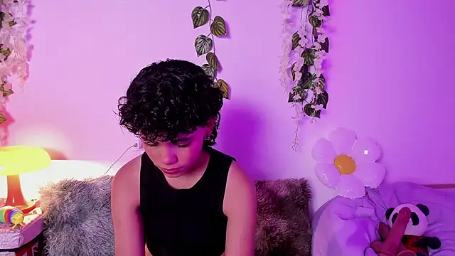 Snapshot of fernanda_indie chatting on 18, 10, 2025 fernanda indie online show from 18, 10, 2025