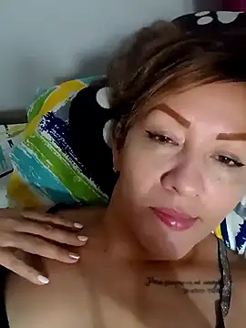 Snapshot of Divahank chatting on 3, 12, 2024 Divahank online show from 3, 12, 2024