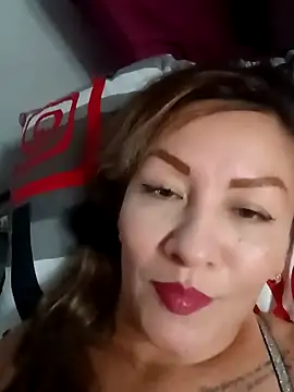 Snapshot of Divahank chatting on 4, 12, 2024 Divahank online show from 4, 12, 2024